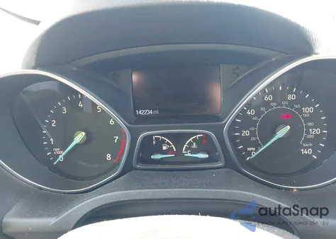 2019 Ford Escape Sel z USA, uszkodzony, nr VIN 1FMCU0HD1KUA59297